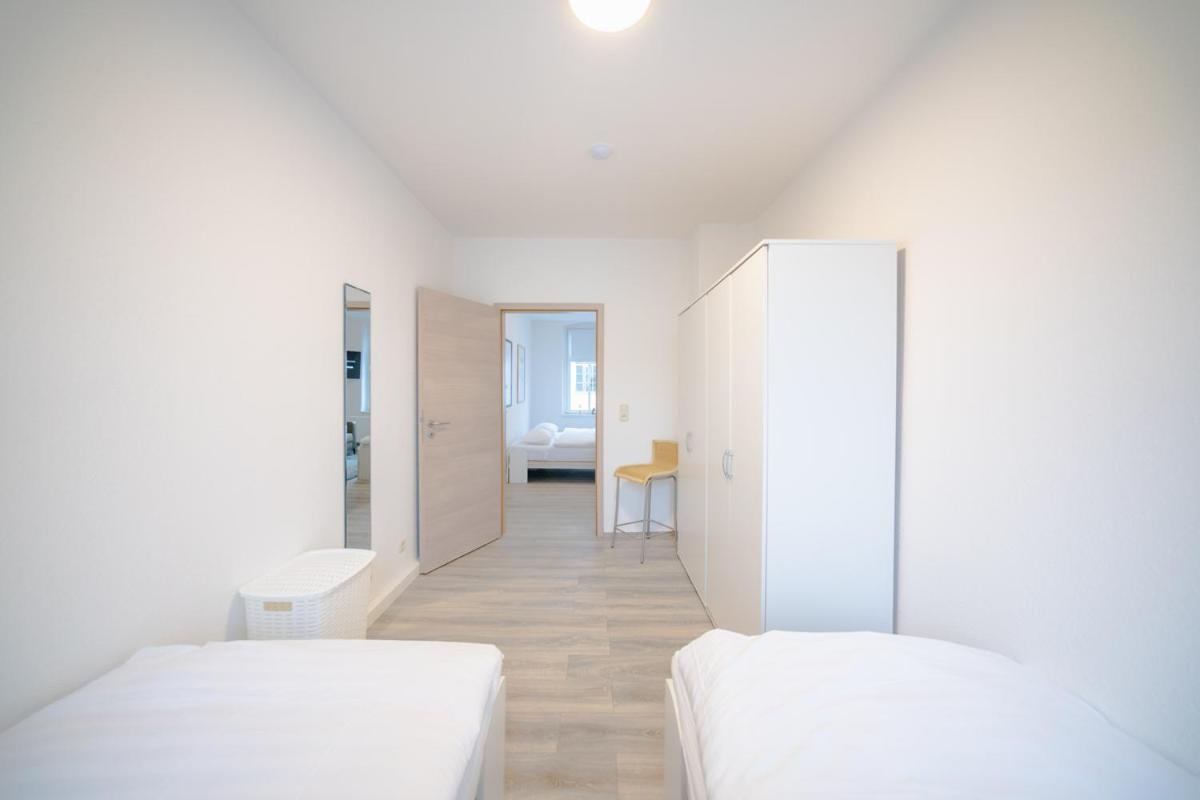Ferienwohnung Laura In Gera Fuer Bis Zu 4 Personen - Neu Renoviert Екстер'єр фото