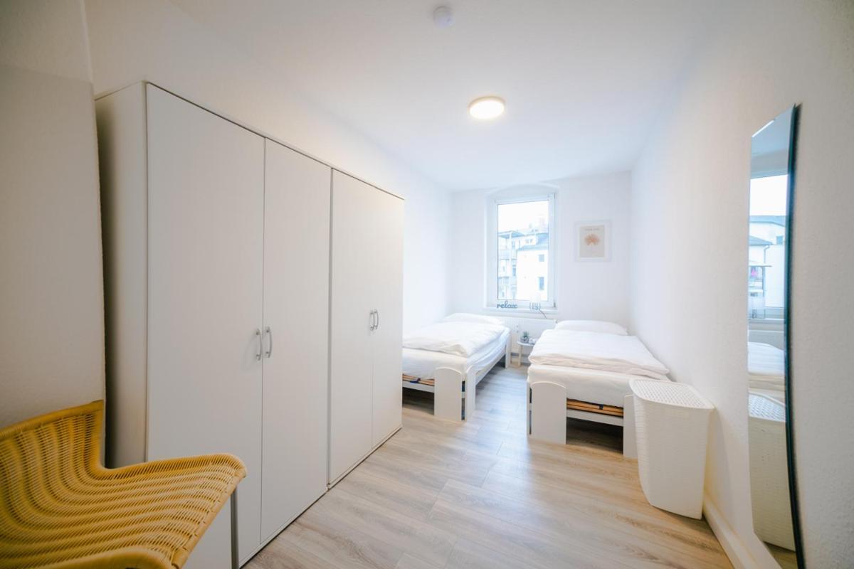 Ferienwohnung Laura In Gera Fuer Bis Zu 4 Personen - Neu Renoviert Екстер'єр фото