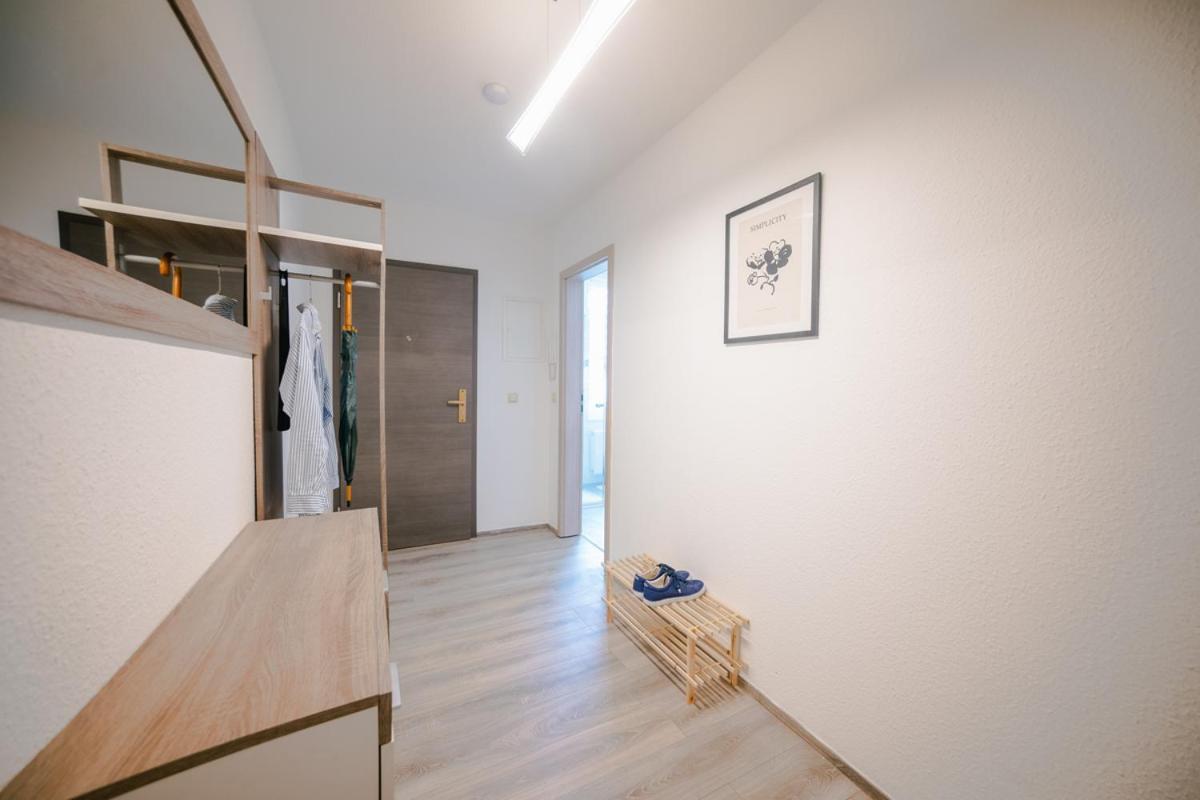 Ferienwohnung Laura In Gera Fuer Bis Zu 4 Personen - Neu Renoviert Екстер'єр фото