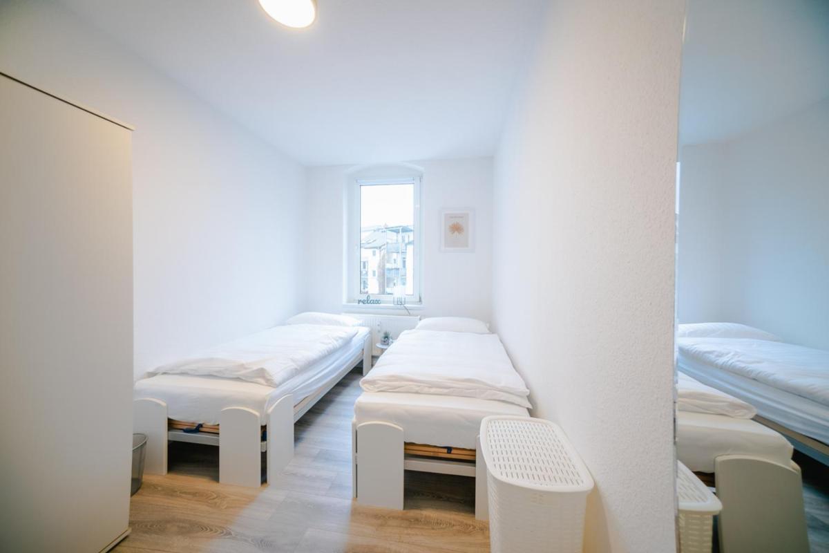 Ferienwohnung Laura In Gera Fuer Bis Zu 4 Personen - Neu Renoviert Екстер'єр фото